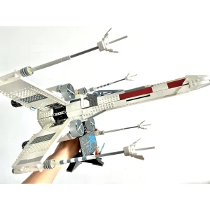 Star Wars X-Wing Fighter Building Kit