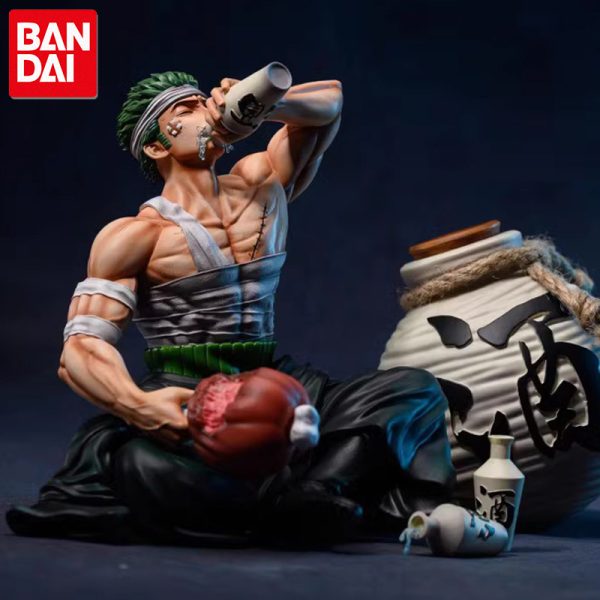 One Piece Zoro Figure – Injured Drinking