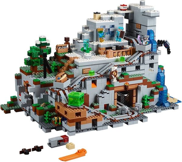 LEGO Minecraft The Mountain Cave 21137 Building Kit