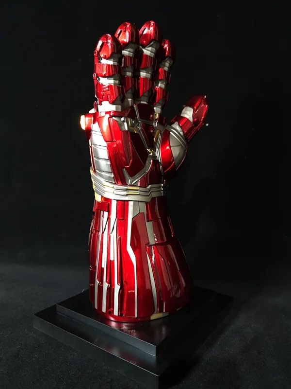 Iron Man Nano Infinity Gauntlet