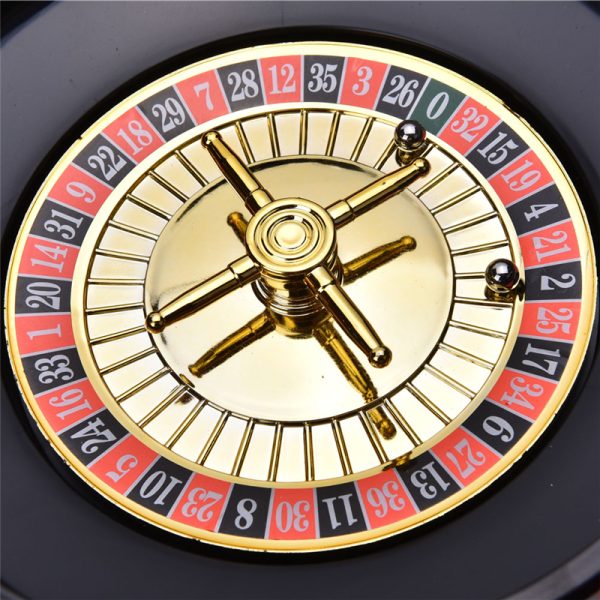 Roulette Wheel 16 Shot Party Drinking Game Set - Image 2