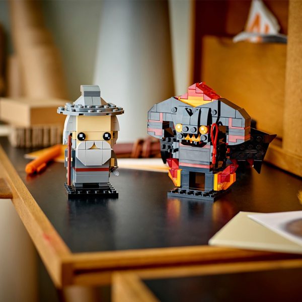 LEGO 40631 BrickHeadz Gandalf and Balrog Set - Image 4