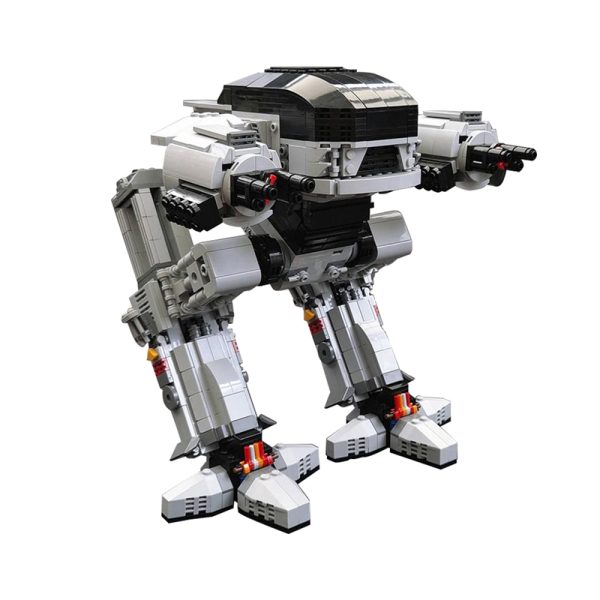 Robot to life with this incredible scale building block set - Image 3