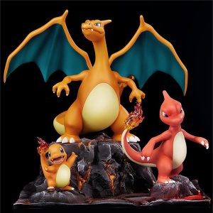 Pokémon Charizard Figure Set