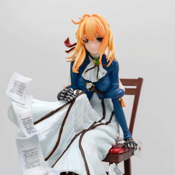 Violet Evergarden Anime Girl Figure - Image 3