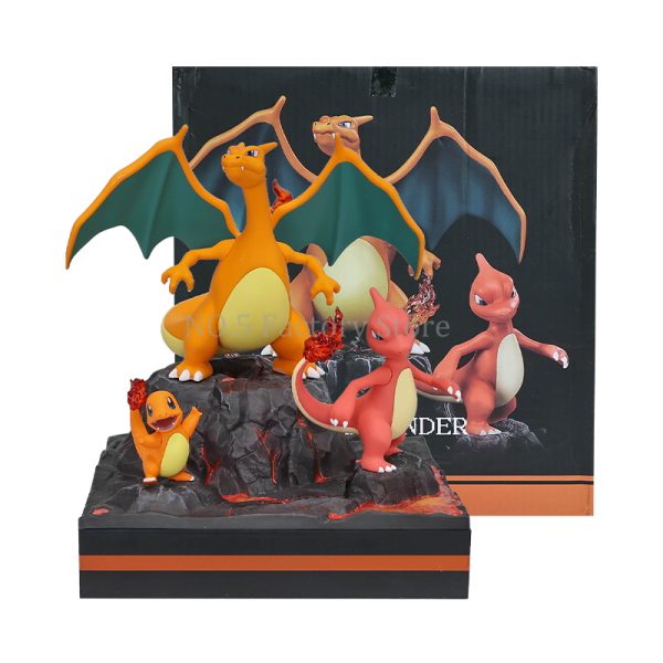 Pokémon Charizard Figure Set