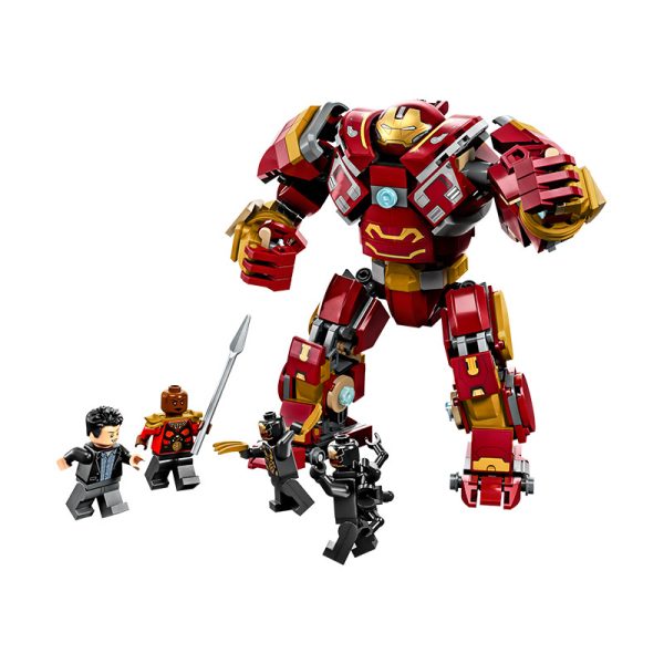 LEGO Super Heroes 76247 Anti-Hulk Armor Battle Set - Image 3