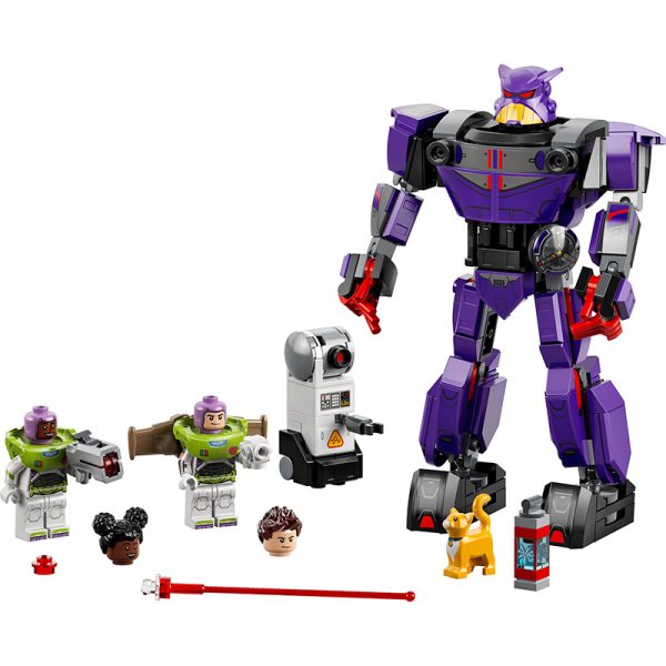 LEGO Disney and Pixars Lightyear Zurg Battle - Image 4