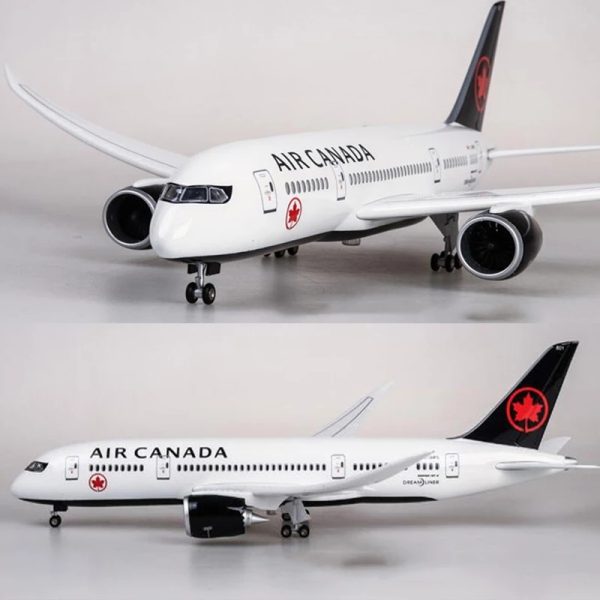 Scale B787 Canada Dreamliner Model - Image 7